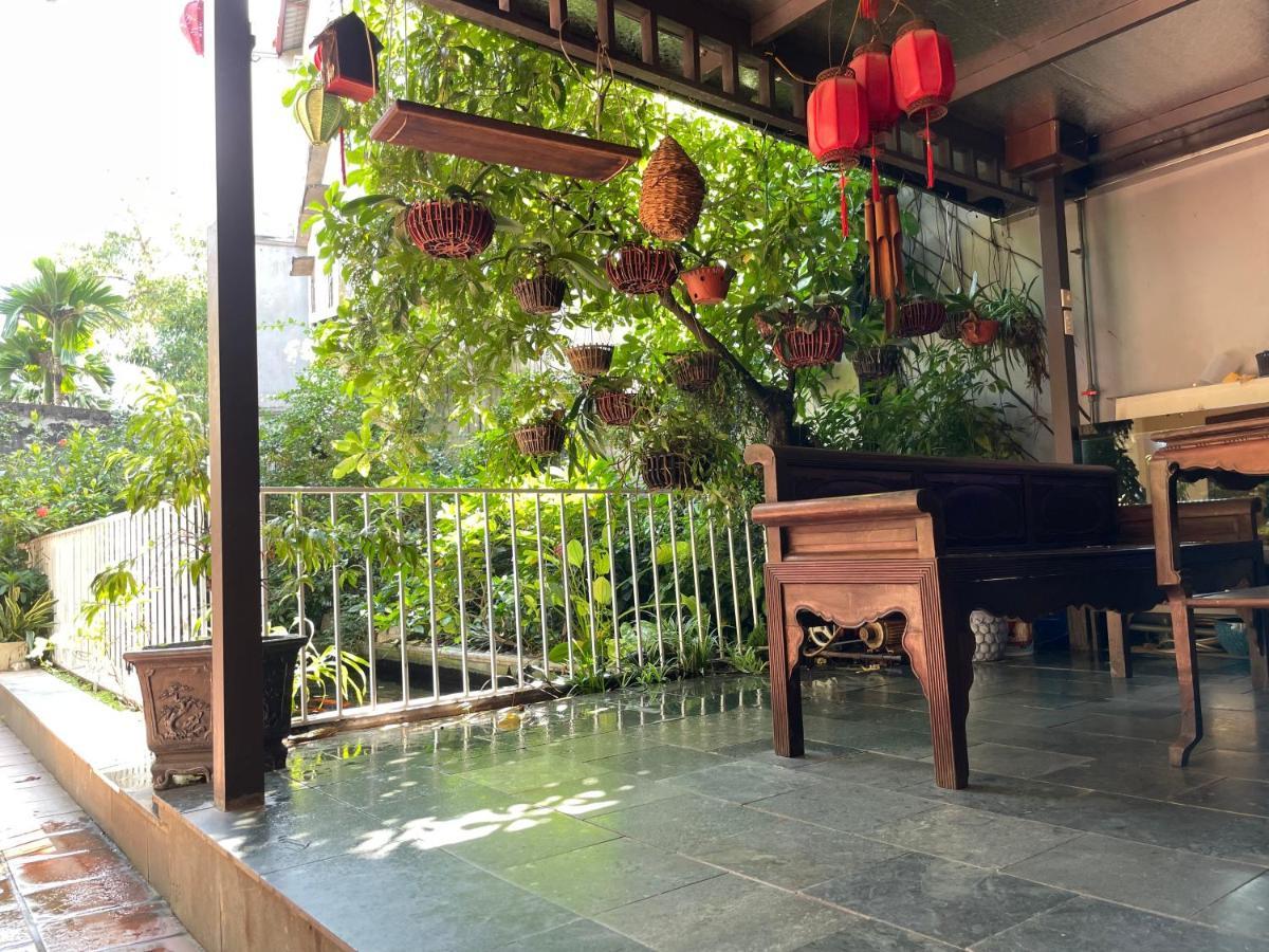 Lee Homestay Hanoi Buitenkant foto