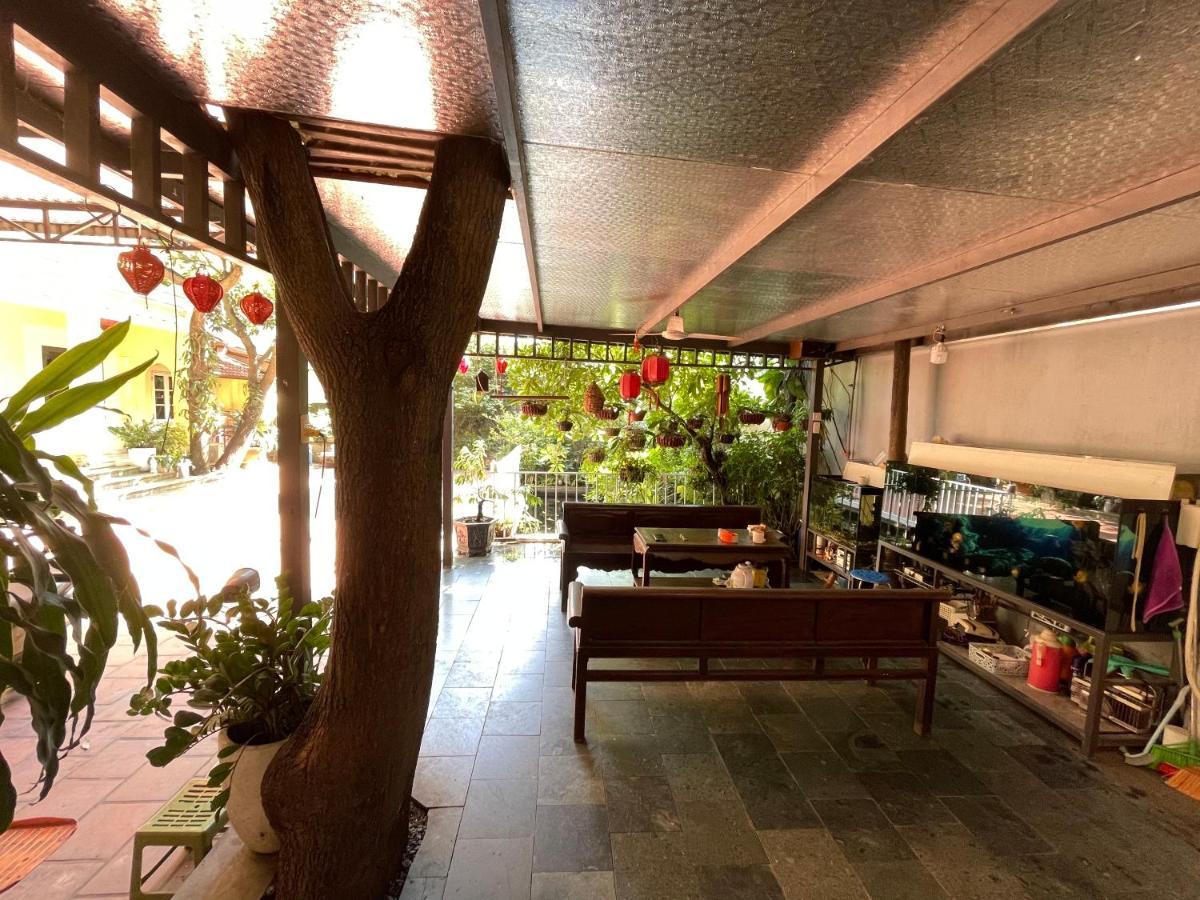 Lee Homestay Hanoi Buitenkant foto