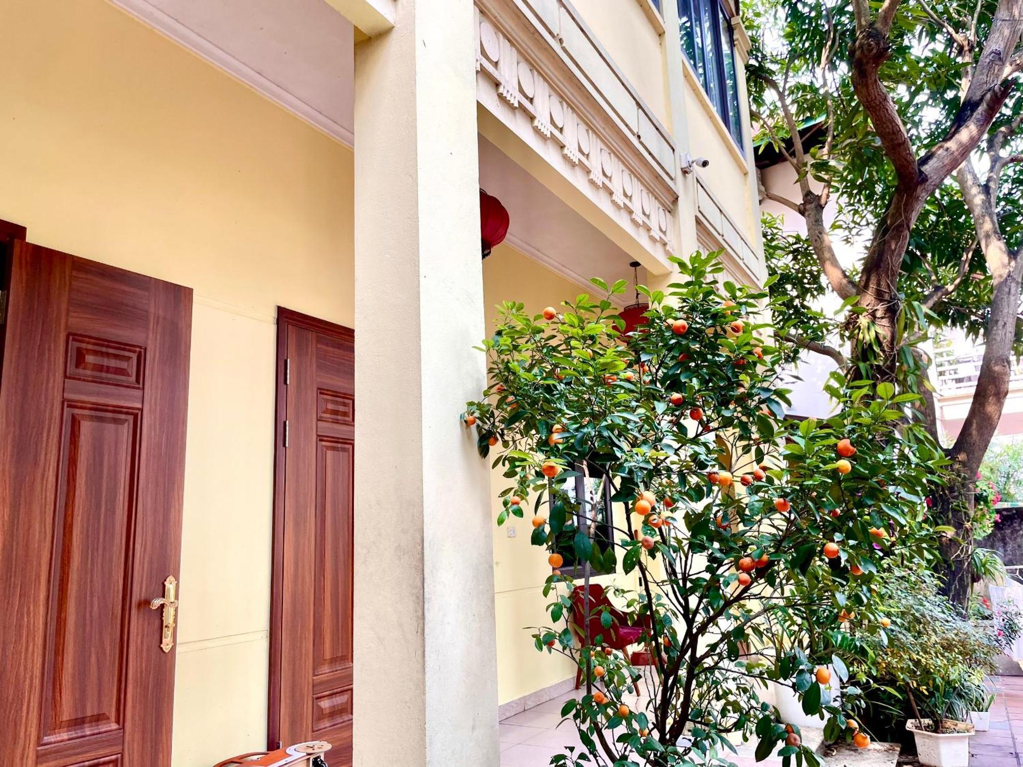 Lee Homestay Hanoi Buitenkant foto