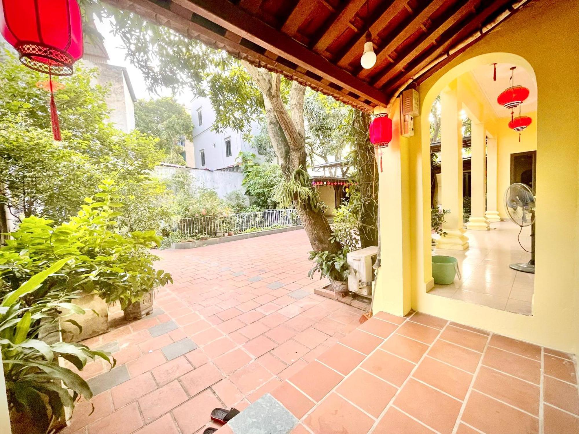Lee Homestay Hanoi Buitenkant foto