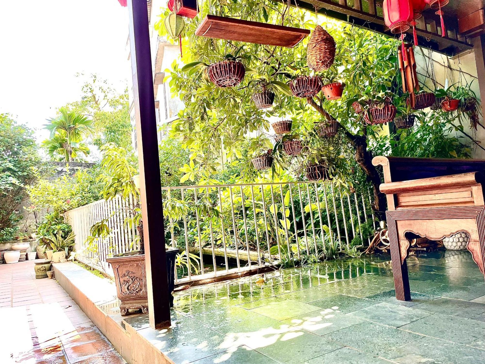 Lee Homestay Hanoi Buitenkant foto