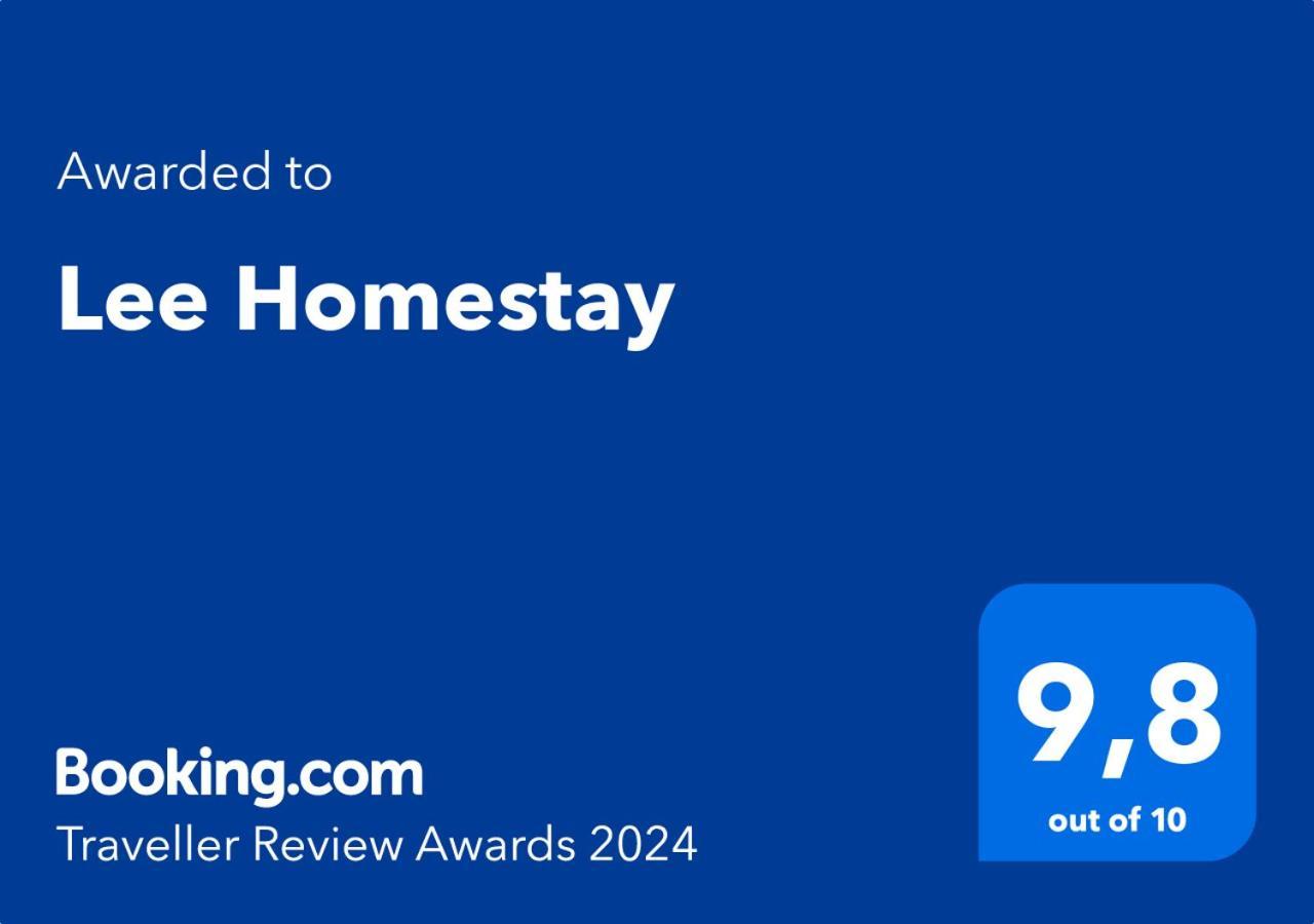 Lee Homestay Hanoi Buitenkant foto