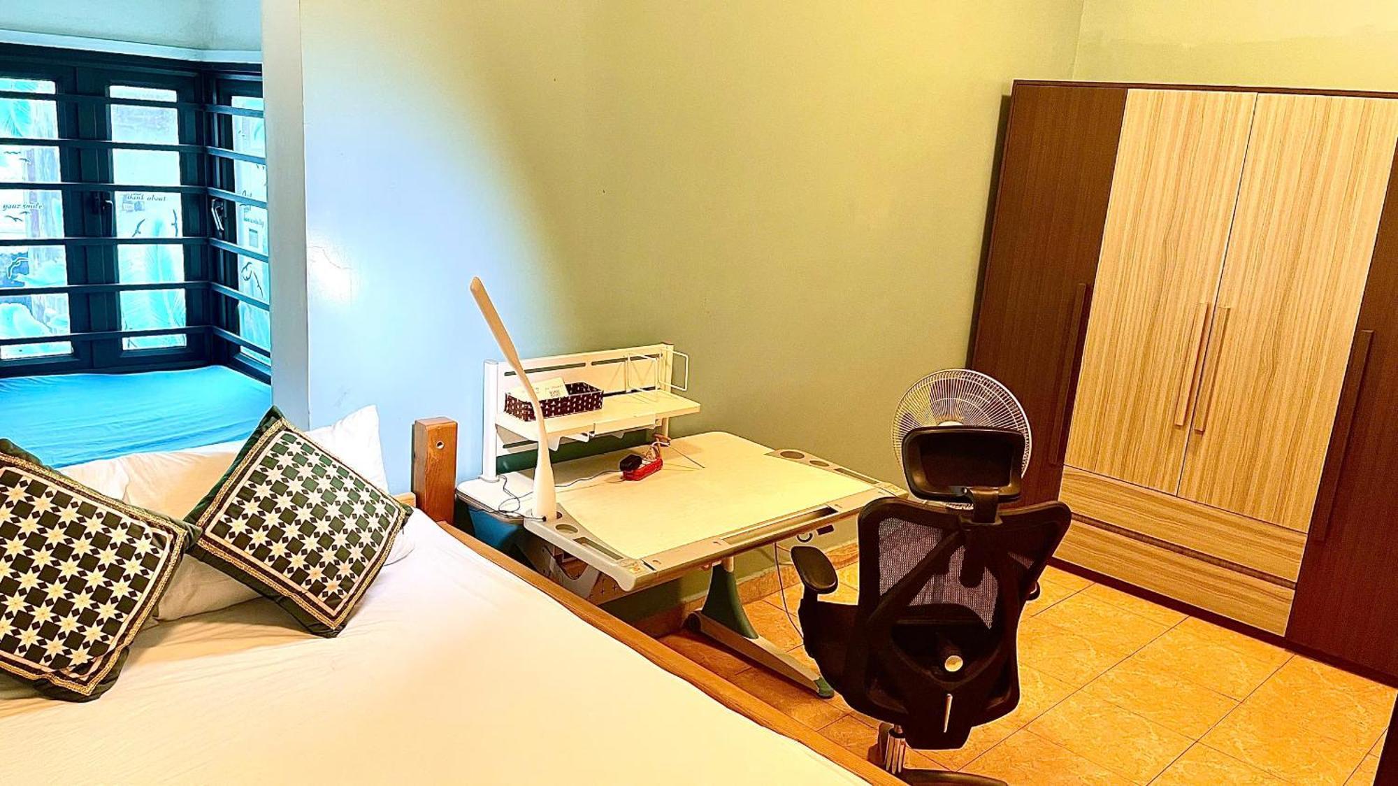 Lee Homestay Hanoi Buitenkant foto