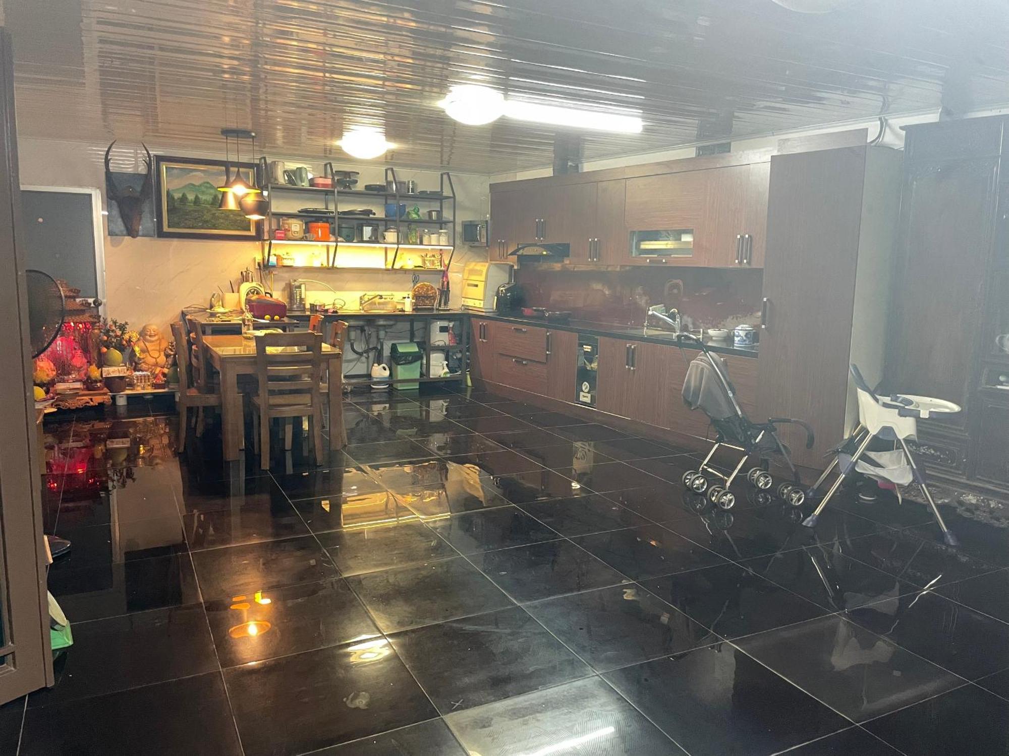 Lee Homestay Hanoi Buitenkant foto